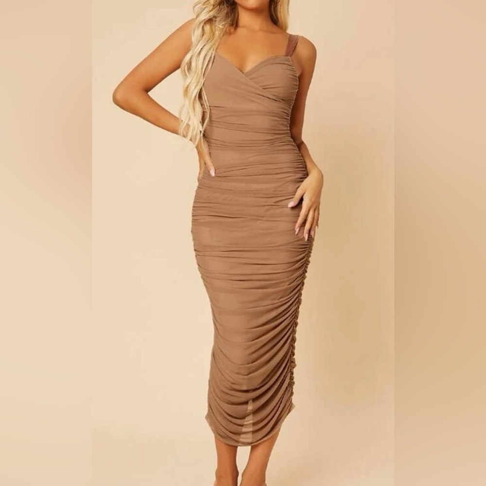 Women’s Tan Solid Ruched Mesh Bodycon Dress